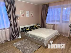 1-к квартира, посуточно, 42м2, 5/5 этаж