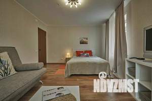 2-к квартира, посуточно, 65м2, 3/10 этаж