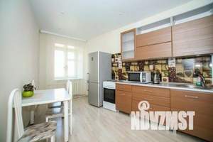 1-к квартира, посуточно, 43м2, 8/17 этаж