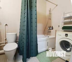 1-к квартира, посуточно, 35м2, 2/25 этаж