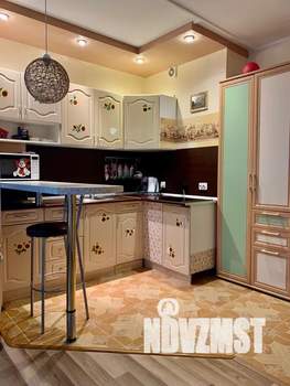 Студия квартира, посуточно, 30м2, 6/20 этаж