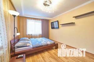 1-к квартира, посуточно, 42м2, 3/9 этаж