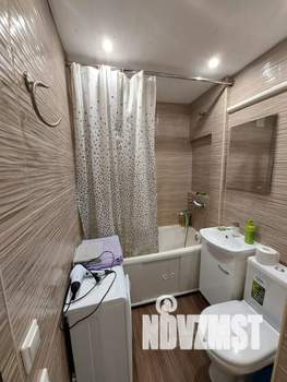 1-к квартира, посуточно, 38м2, 2/5 этаж