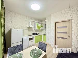 2-к квартира, посуточно, 42м2, 1/1 этаж