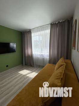 1-к квартира, посуточно, 30м2, 3/5 этаж