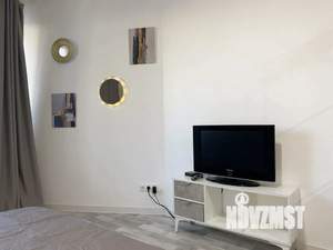 Студия квартира, посуточно, 28м2, 15/25 этаж