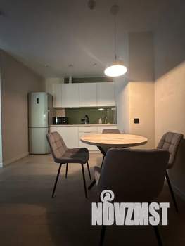 Студия квартира, посуточно, 39м2, 3/6 этаж