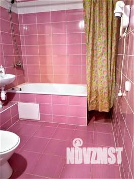 Студия квартира, посуточно, 33м2, 24/25 этаж