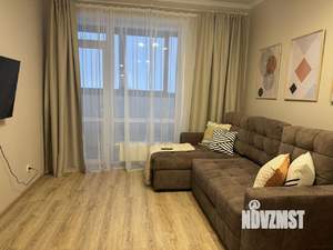 1-к квартира, посуточно, 56м2, 1/1 этаж