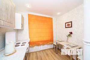 1-к квартира, посуточно, 40м2, 2/5 этаж