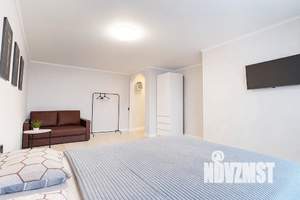 1-к квартира, посуточно, 35м2, 5/5 этаж