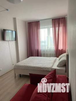 1-к квартира, посуточно, 53м2, 8/25 этаж