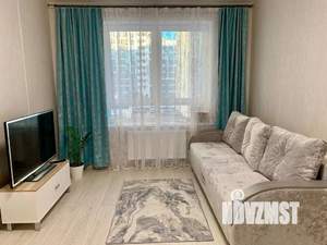 1-к квартира, посуточно, 50м2, 3/17 этаж