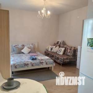 Студия квартира, посуточно, 30м2, 9/25 этаж