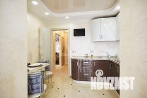 1-к квартира, посуточно, 50м2, 6/7 этаж