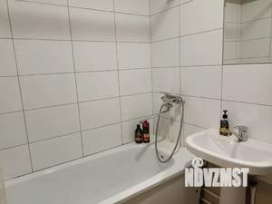 Студия квартира, посуточно, 30м2, 3/20 этаж