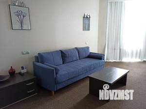 2-к квартира, посуточно, 47м2, 1/1 этаж