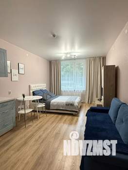 Студия квартира, посуточно, 35м2, 1/7 этаж