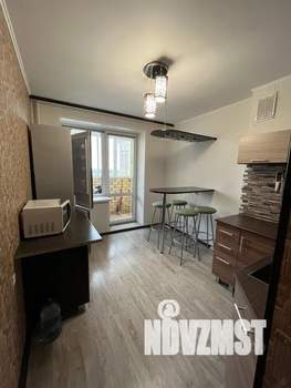 1-к квартира, посуточно, 33м2, 17/18 этаж