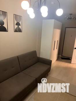 Студия квартира, посуточно, 24м2, 17/17 этаж