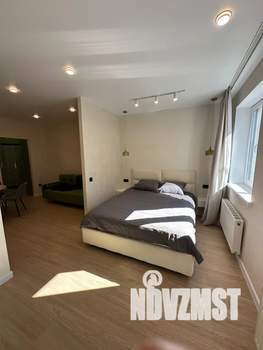 Студия квартира, посуточно, 39м2, 3/6 этаж