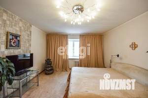 4-к квартира, на длительный срок, 140м2, 13/15 этаж