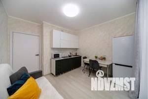 2-к квартира, посуточно, 45м2, 9/24 этаж
