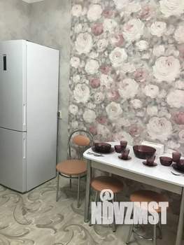 1-к квартира, посуточно, 40м2, 3/4 этаж