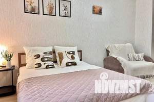 1-к квартира, посуточно, 30м2, 18/25 этаж