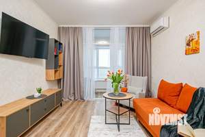 2-к квартира, посуточно, 47м2, 1/1 этаж