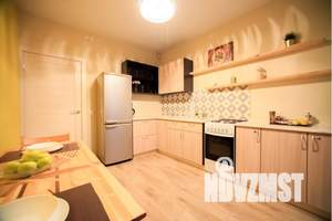 1-к квартира, посуточно, 40м2, 12/19 этаж