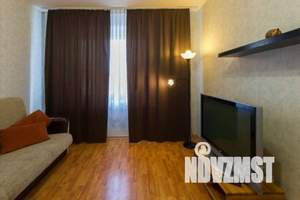 1-к квартира, посуточно, 42м2, 5/11 этаж