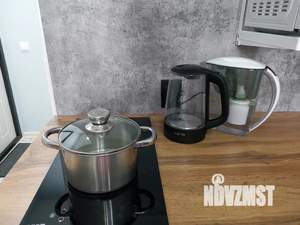 Студия квартира, посуточно, 16м2, 1/19 этаж