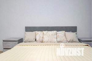 1-к квартира, посуточно, 43м2, 3/9 этаж