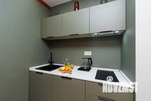 Студия квартира, посуточно, 30м2, 8/17 этаж