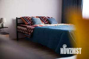 1-к квартира, посуточно, 43м2, 8/17 этаж