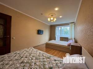 1-к квартира, посуточно, 50м2, 1/1 этаж