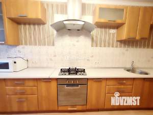 3-к квартира, на длительный срок, 107м2, 7/10 этаж