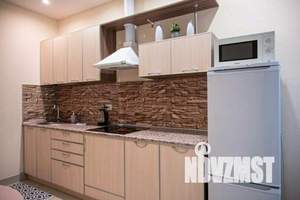 1-к квартира, посуточно, 43м2, 4/21 этаж