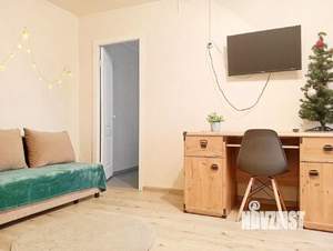 3-к квартира, посуточно, 56м2, 1/1 этаж