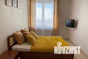 1-к квартира, посуточно, 42м2, 18/25 этаж