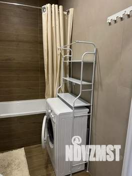 1-к квартира, посуточно, 38м2, 1/25 этаж