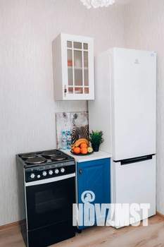 Студия квартира, посуточно, 45м2, 20/25 этаж