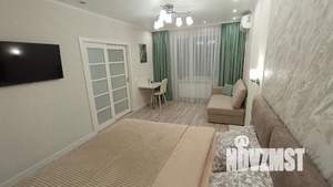 1-к квартира, посуточно, 47м2, 1/1 этаж