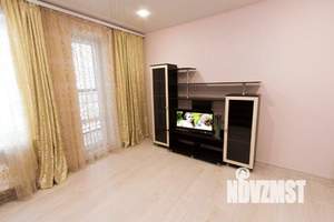 2-к квартира, посуточно, 55м2, 1/1 этаж