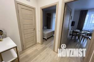 1-к квартира, посуточно, 43м2, 1/8 этаж