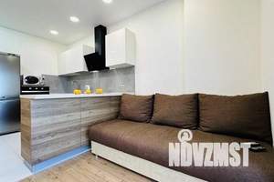 1-к квартира, посуточно, 43м2, 21/25 этаж