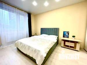 1-к квартира, посуточно, 38м2, 6/20 этаж