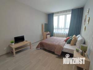 2-к квартира, посуточно, 43м2, 8/25 этаж