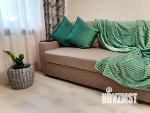 1-к квартира, посуточно, 43м2, 1/1 этаж